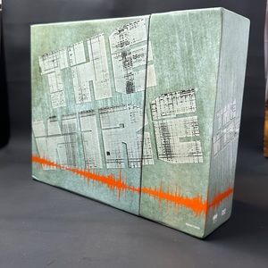 The Wire: Seasons 1-5 Complete DVD 23 Disc Set (2008). New, Perfect Condition!